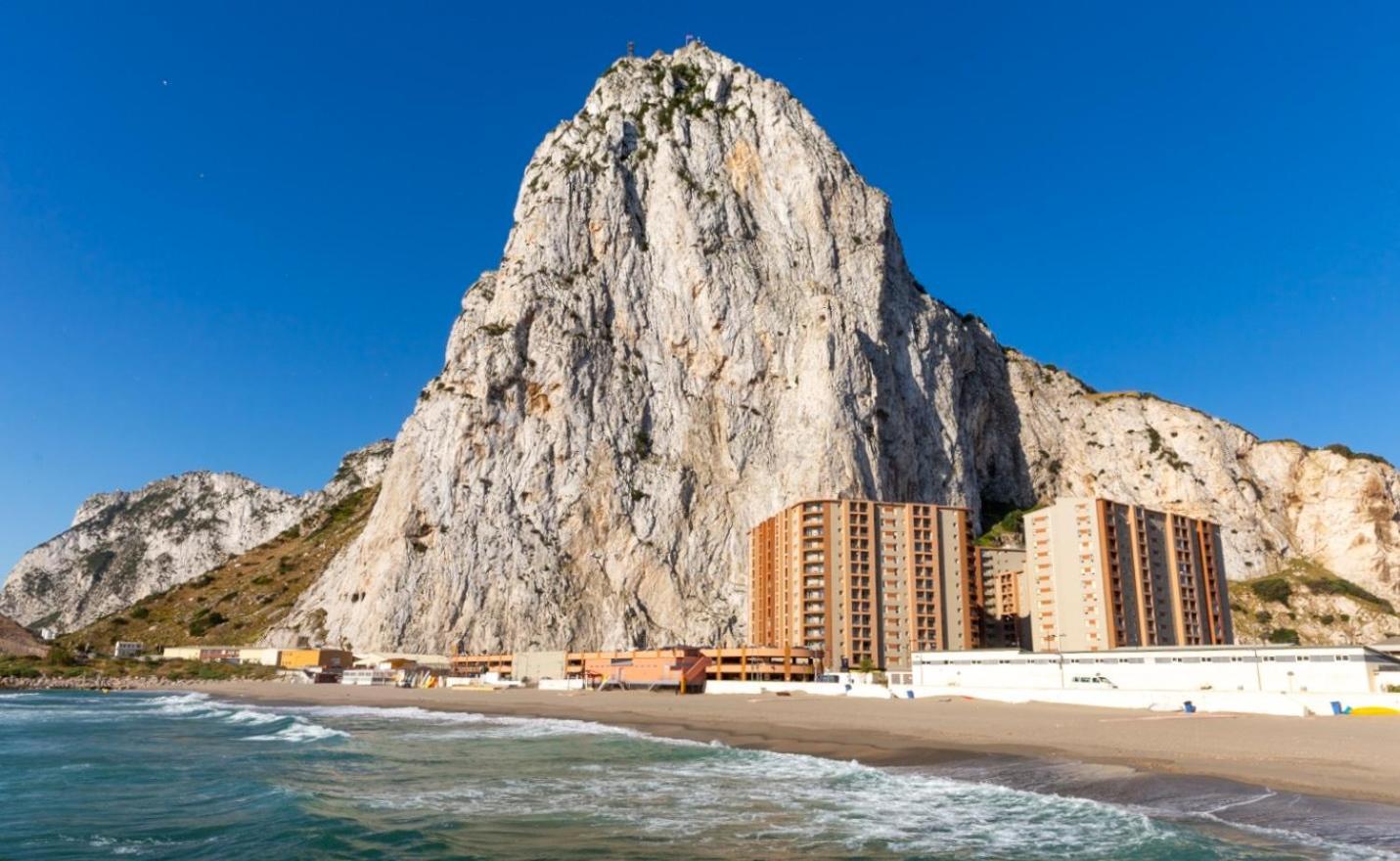Luxury Sunrise Beach And Oceanview Room With Balcony Gibraltar Luaran gambar