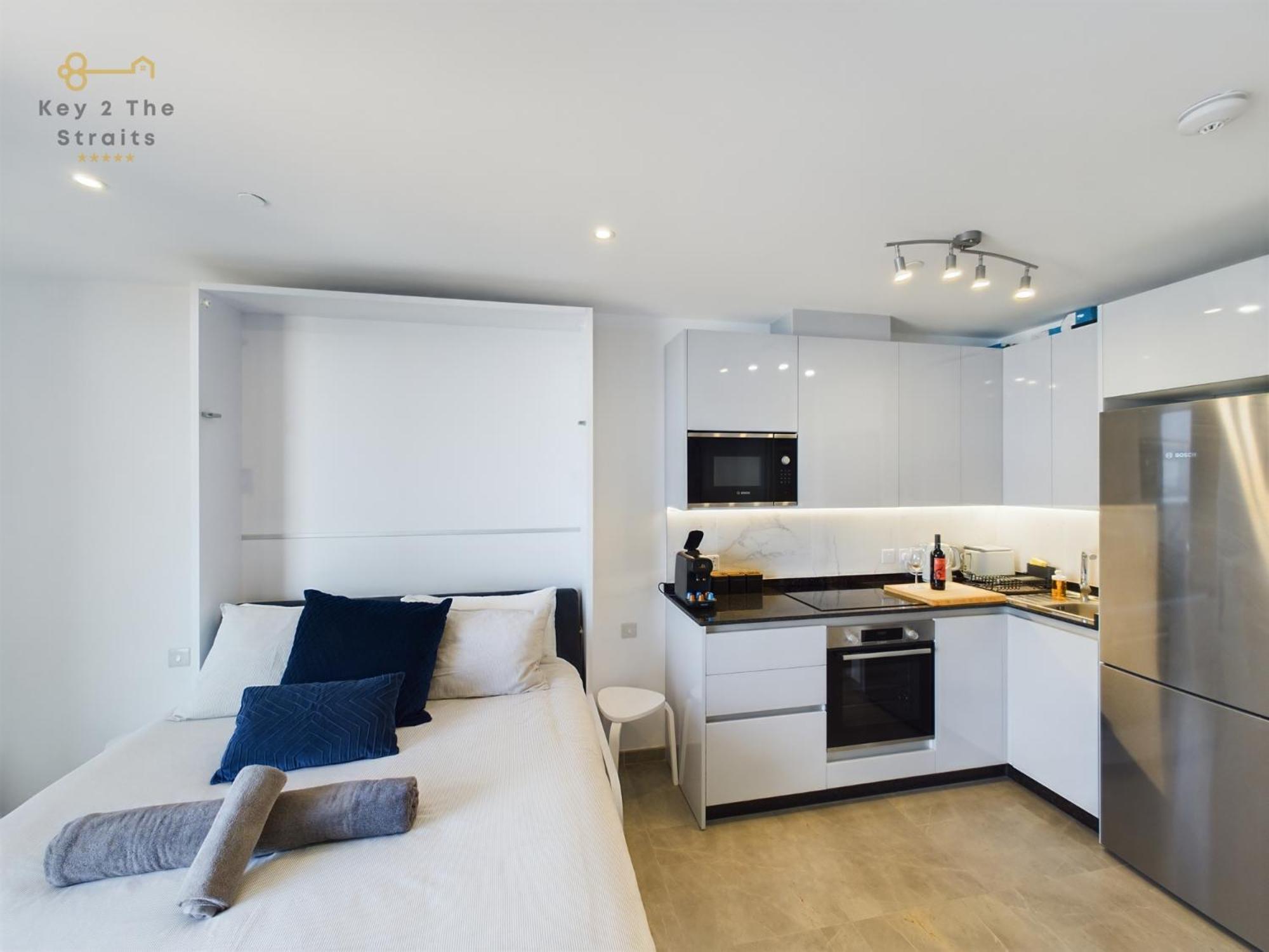 Luxury Sunrise Beach And Oceanview Room With Balcony Gibraltar Luaran gambar