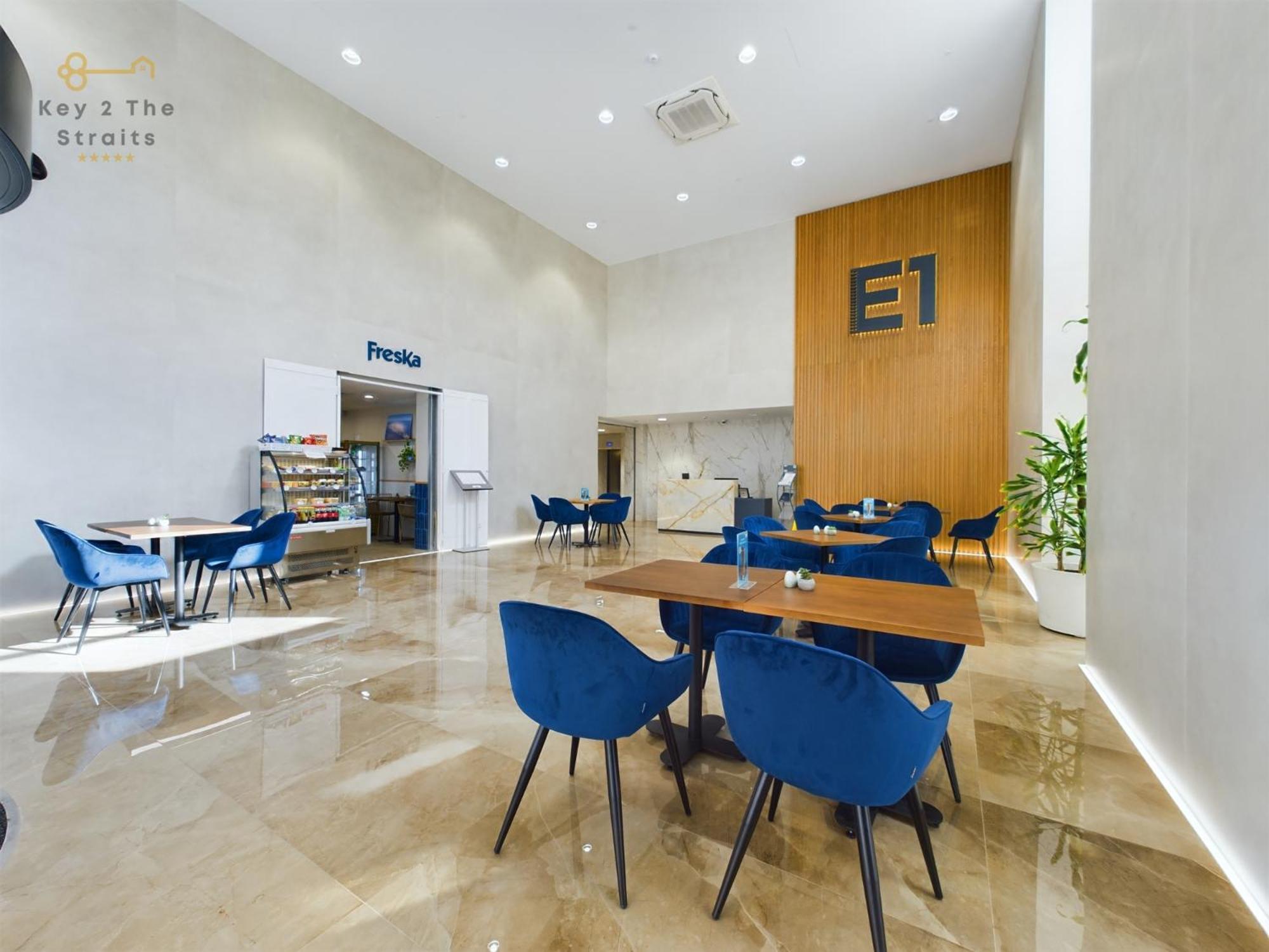 Luxury Sunrise Beach And Oceanview Room With Balcony Gibraltar Luaran gambar